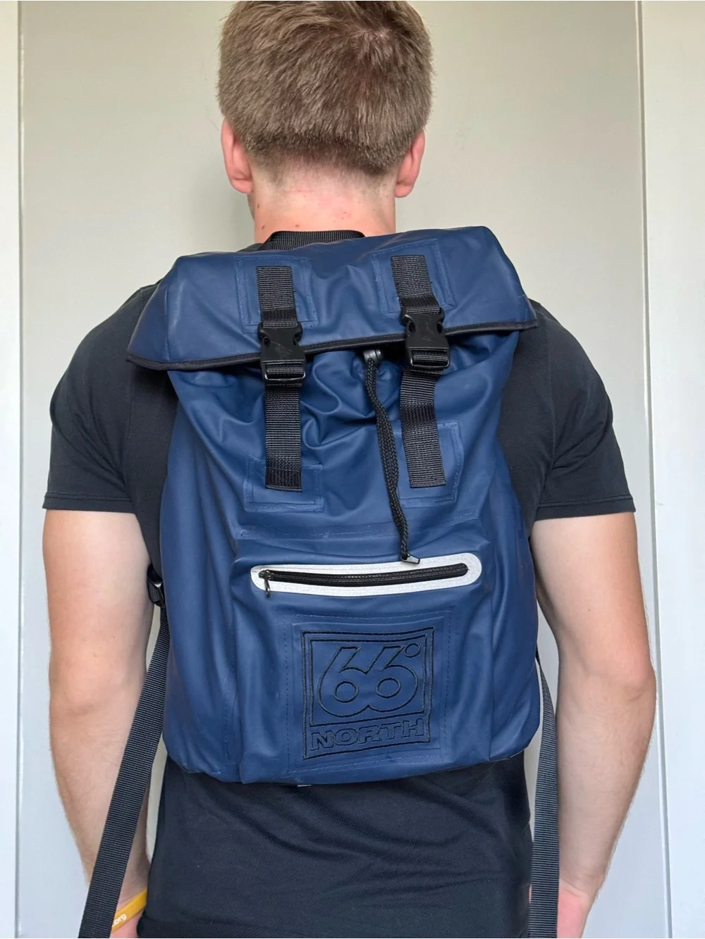 Men’s/Women’s 66°North 15L Insulated Water Resistant Backpack - Navy Blue/Vlack